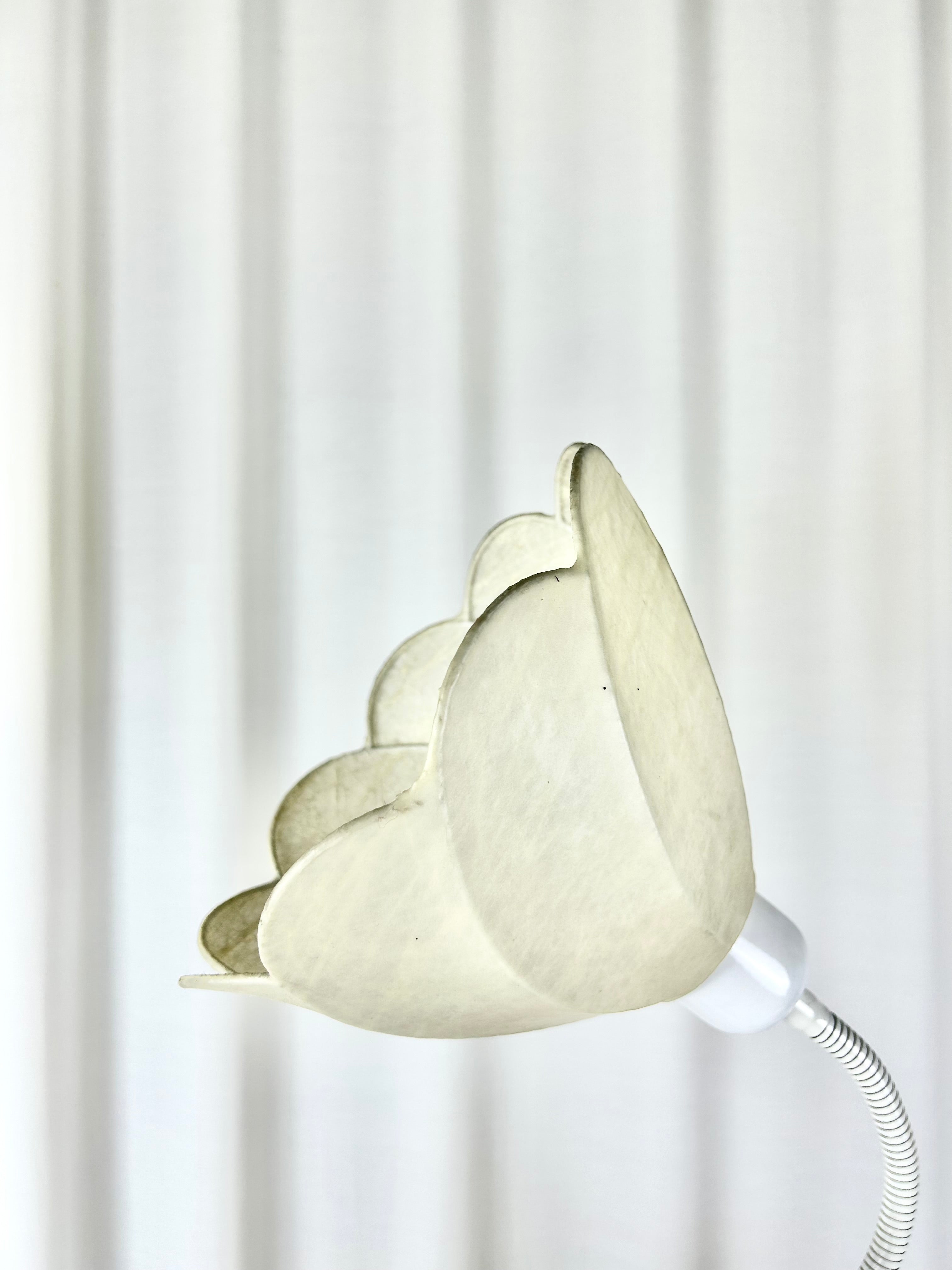 Egon Hillebrand three-arm floor lamp, front view, closeup of one of the lampshades