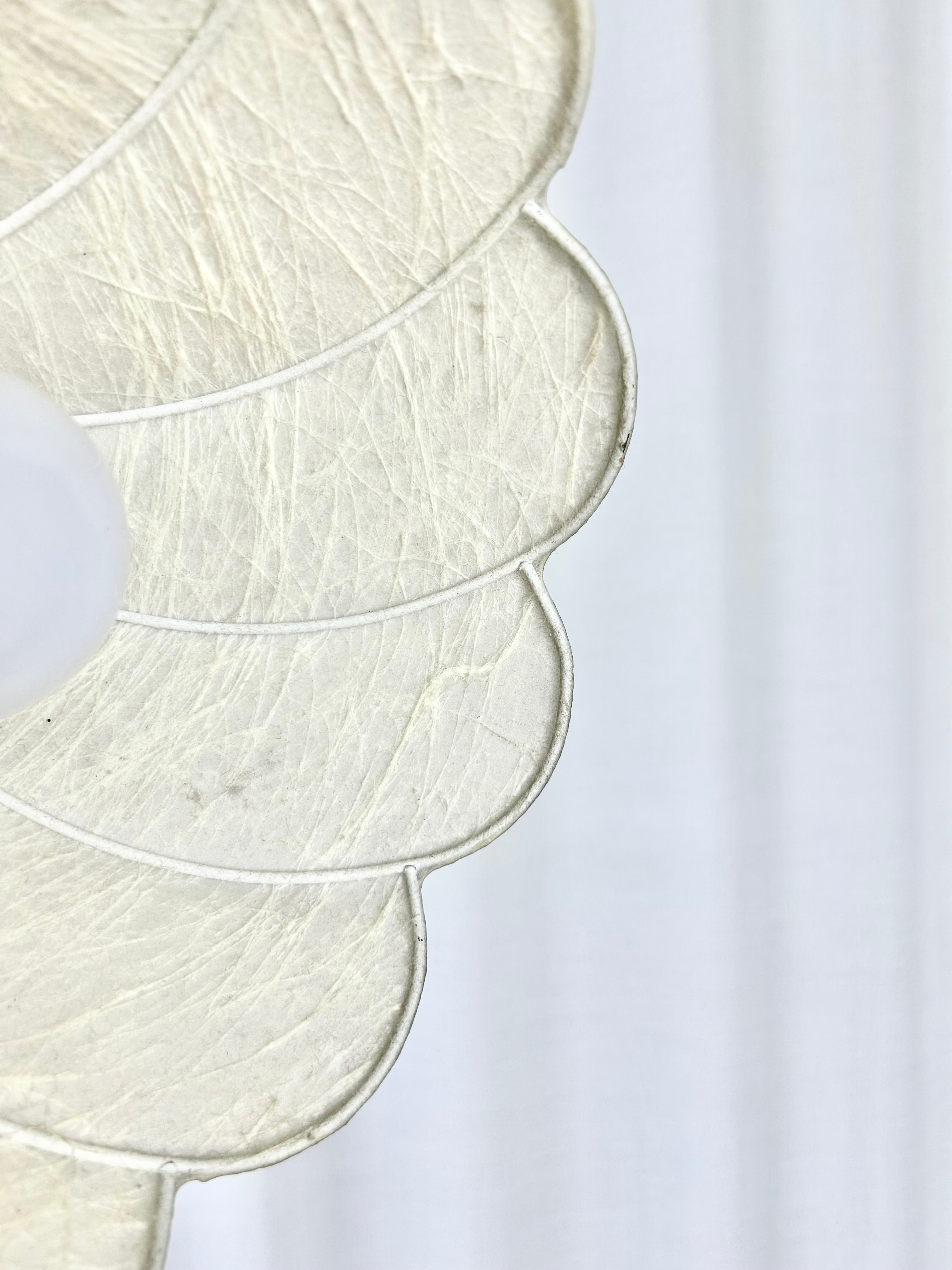 Egon Hillebrand three-arm floor lamp, detail of the inside of the lampshade