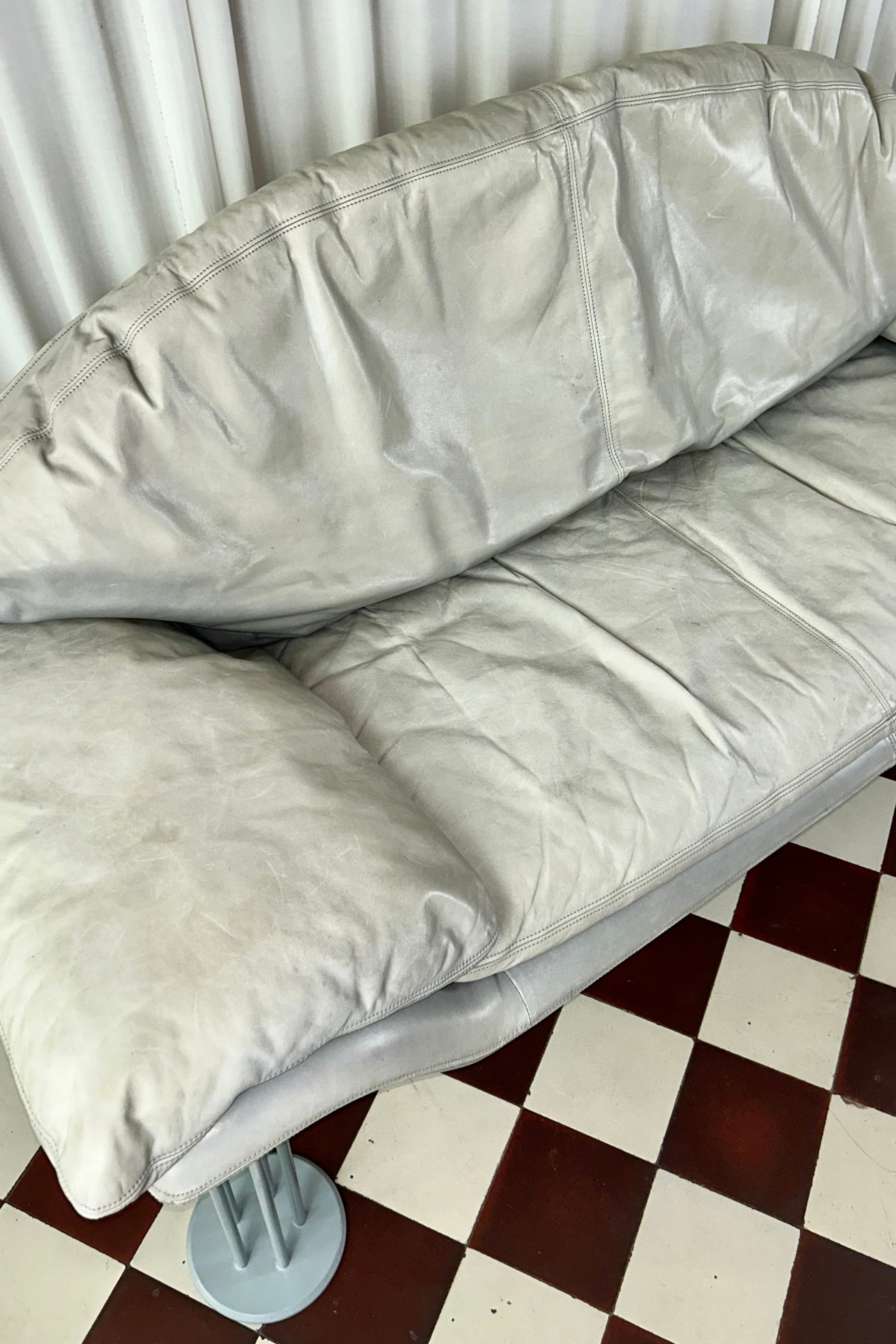 Air Sofa from Hain & Thome, seen from above