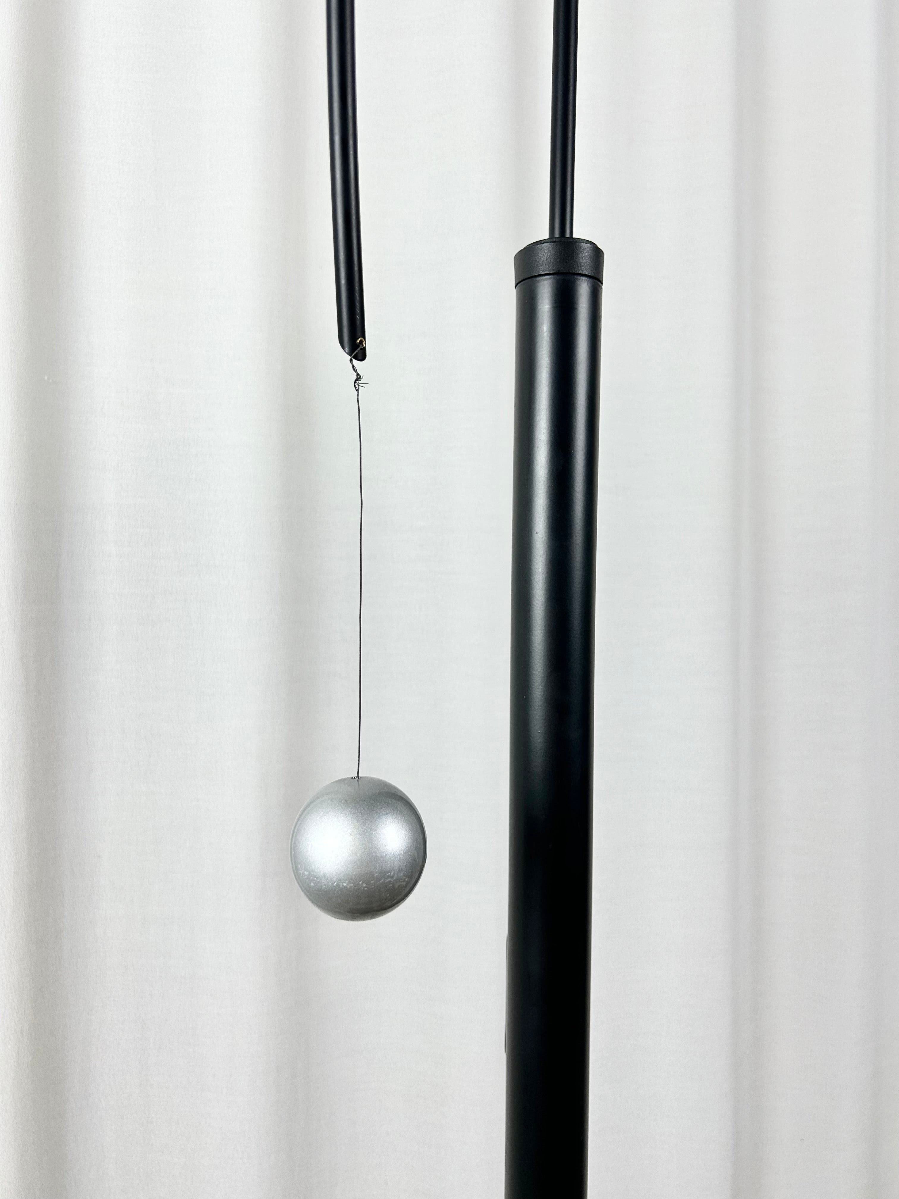 Nestore Lettura floor lamp by Carlo Forcolini for Artemide, 1988, detail of the balancing weight